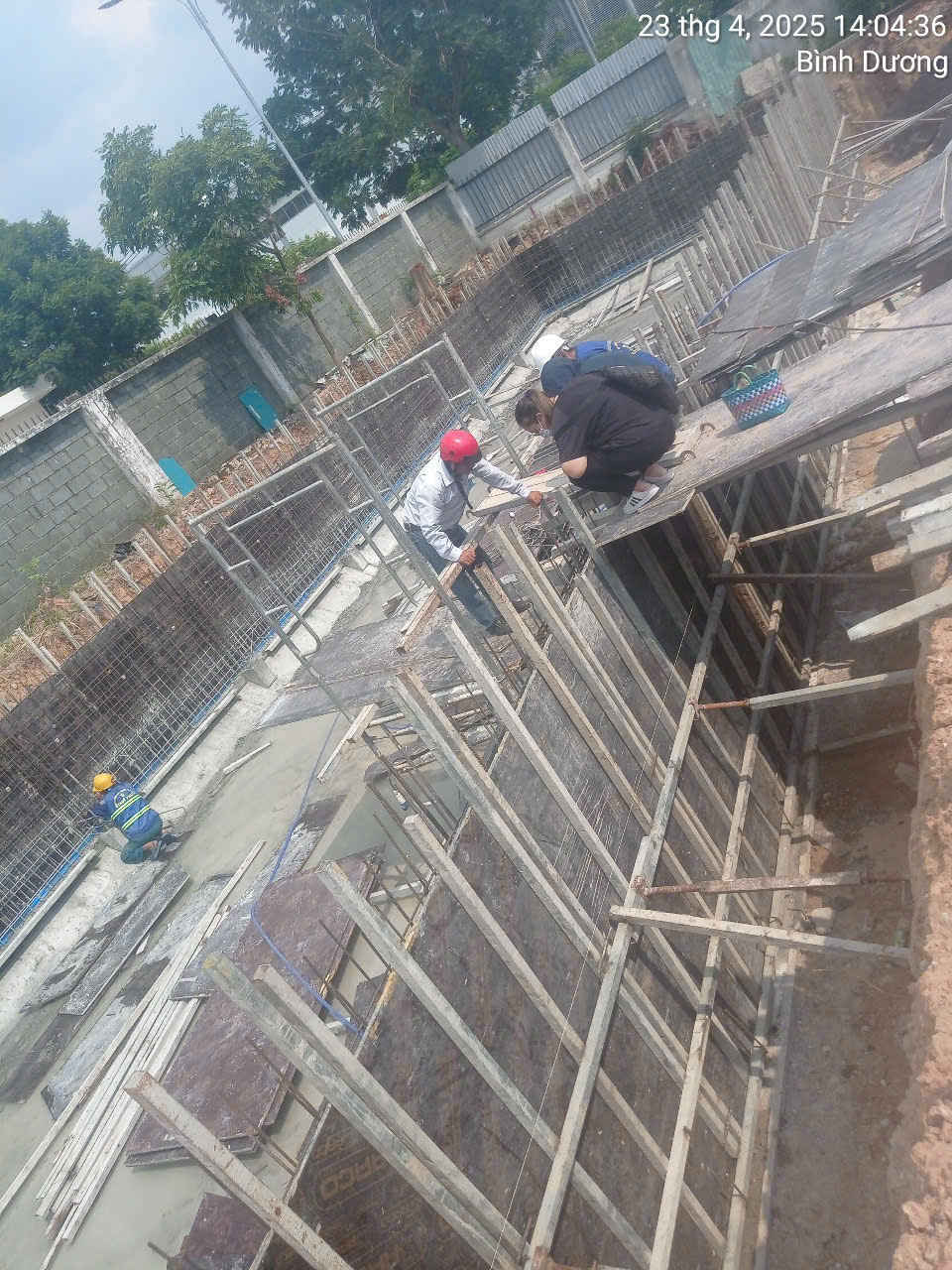 NHÀ XƯỞNG CÔNG TY LÝ TƯỞNG