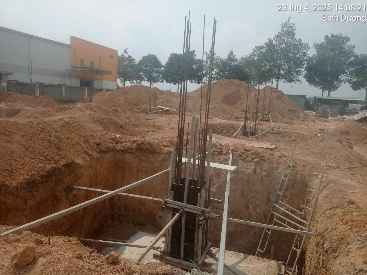 NHÀ XƯỞNG CÔNG TY LÝ TƯỞNG