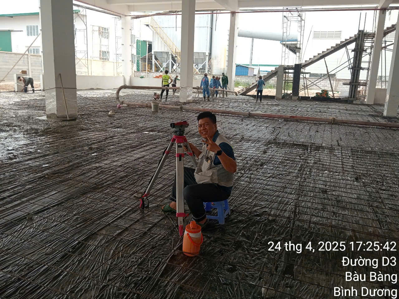 ĐỔ BÊ TÔNG ZOOM 1 (TỔNG 3 ZOOM) CÔNG TRÌNH NHÀ MÁY CÔNG TY TNHH LEKU