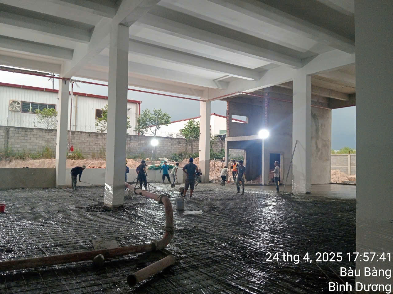 ĐỔ BÊ TÔNG ZOOM 1 (TỔNG 3 ZOOM) CÔNG TRÌNH NHÀ MÁY CÔNG TY TNHH LEKU